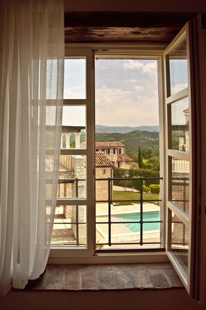 Interior - Detached stone villa with stunning views, private pool, WLAN, outdoor barbecue (Sovinjak)