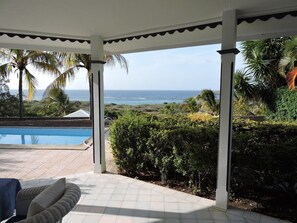 Outdoor pool - Aloe, a high standard villa with panoramic view of Saint-François in Guadeloupe (Pointe des chateaux)