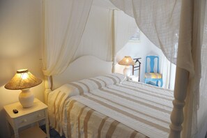 3 室のベッドルーム、セーフティボックス (室内)、アイロン / アイロン台、WiFi