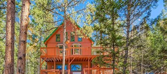 Superb Three Acre Mountain View Home for Reunions/Families 