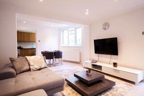 Hus - flera sängar - icke-rökare | Vardagsrum