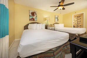 3 dormitorios, tabla de planchar con plancha, wifi gratis y ropa de cama