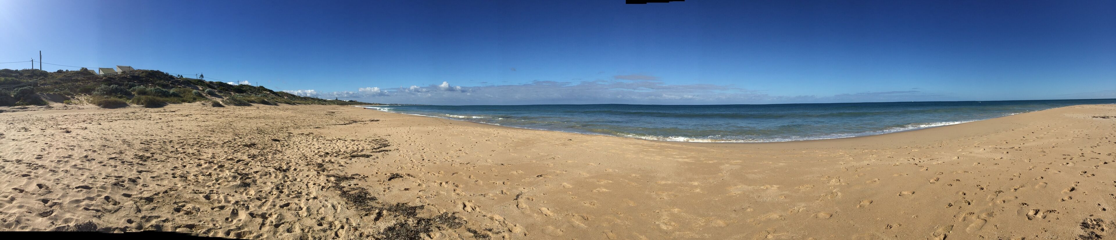 Beachfront Holiday House - Pet friendly Ocean Frontage — image 30