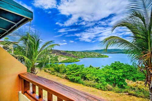 Breezy Condo w/ Balcony < 2 Mi to Downtown Culebra