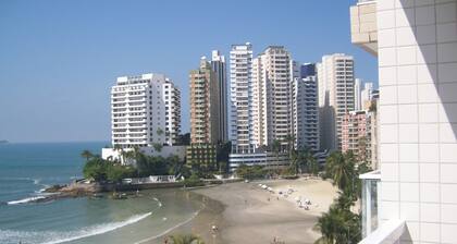 Apartment with full oceanfront view.