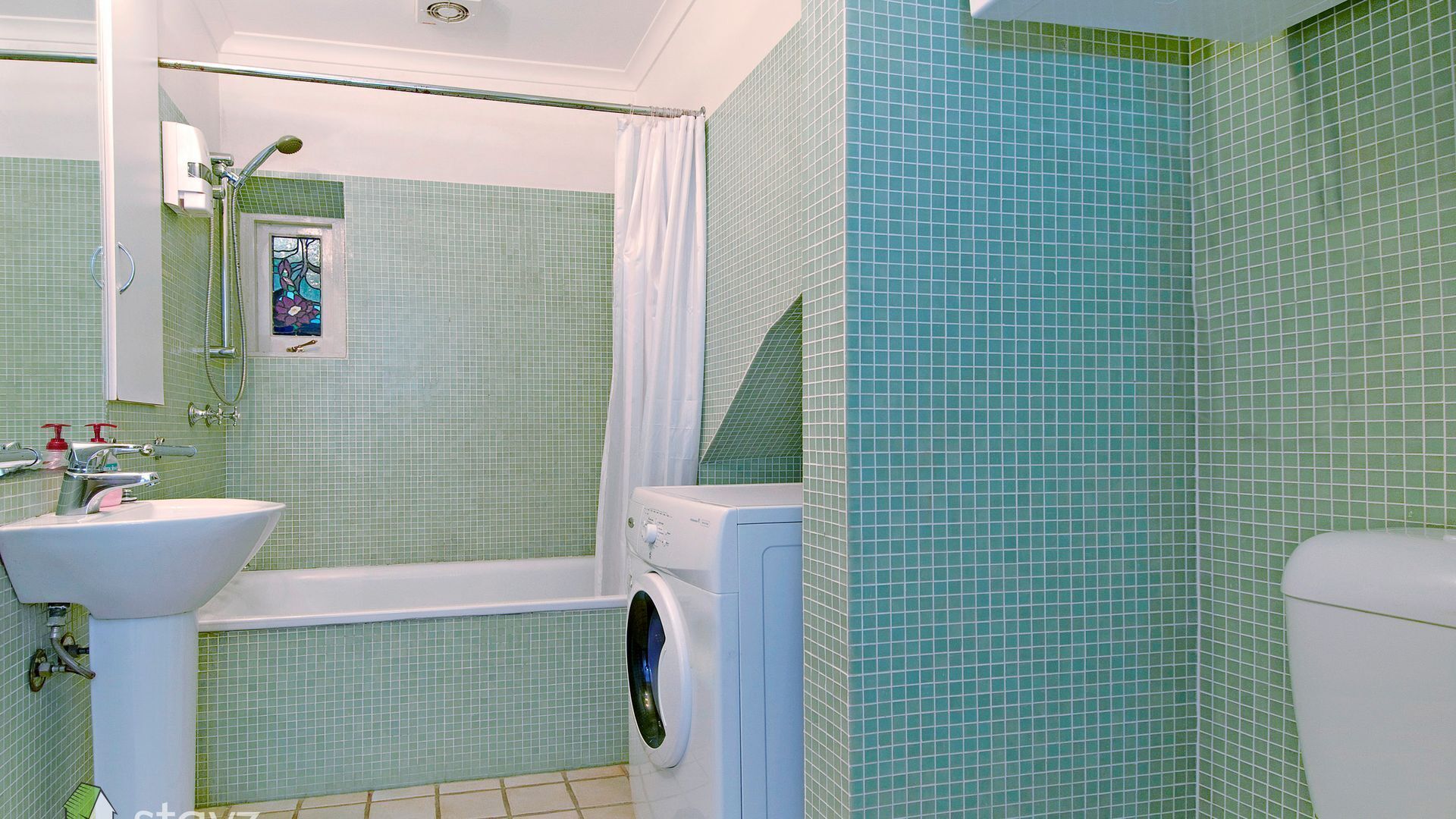 The Coogee Beach Retreat — image 14