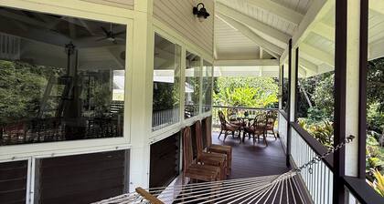 Elegantti eristäytynyt Beach Estate Plantation Moloaa Bay, Hi (Kauai) TVR 4180