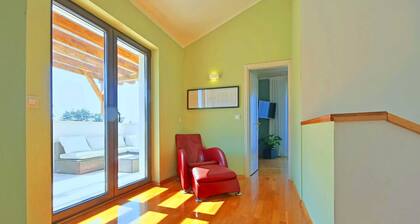 Ruhiges Haus in der NĂ€he von Umag
