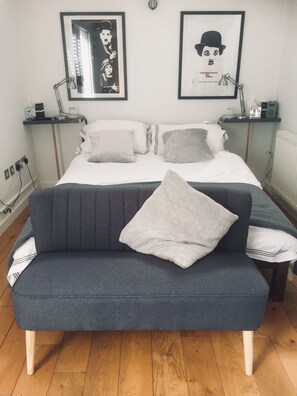 1 غرفة نوم ومكواة/لوح كي وواي فاي مجانًا وملاءات أسرّة