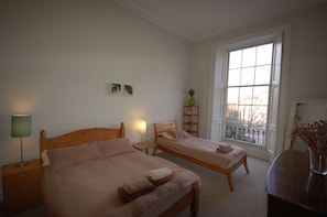 3 Schlafzimmer, Bügeleisen/Bügelbrett, kostenloses WLAN, Bettwäsche