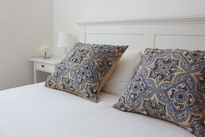 1 makuuhuone, silitysrauta/-lauta, vauvan matkasänky, ilmainen Wi-Fi