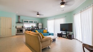Departamento, 2 habitaciones | Área de sala de estar