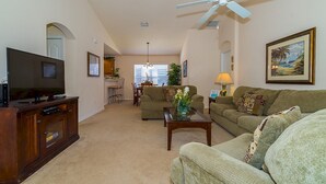 Living area - Sandy Ridge - 408 Earlmont By Fairytale VR (Davenport)