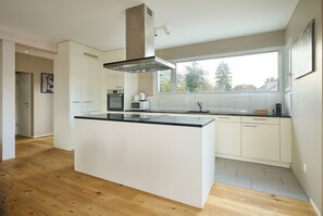 Premium Apartment, 2 Bedrooms, Kitchen | Private kitchen | Full-sized fridge, microwave, oven, stovetop