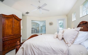 4 Schlafzimmer, Bügeleisen/Bügelbrett, kostenloses WLAN, Bettwäsche