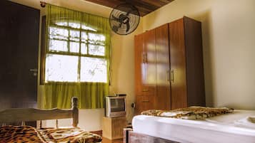 Chalet, 2 Schlafzimmer (Verde) | 2 Schlafzimmer, Minibar, individuell dekoriert, individuell eingerichtet