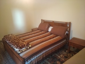 Iron/ironing board, rollaway beds, free WiFi, bed sheets