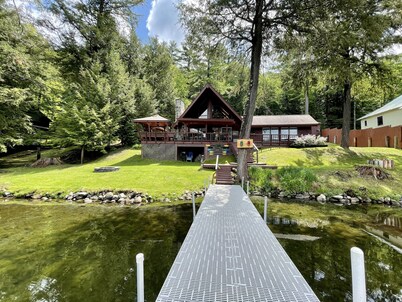 Beautiful Vermont Lake House on Lake Morey