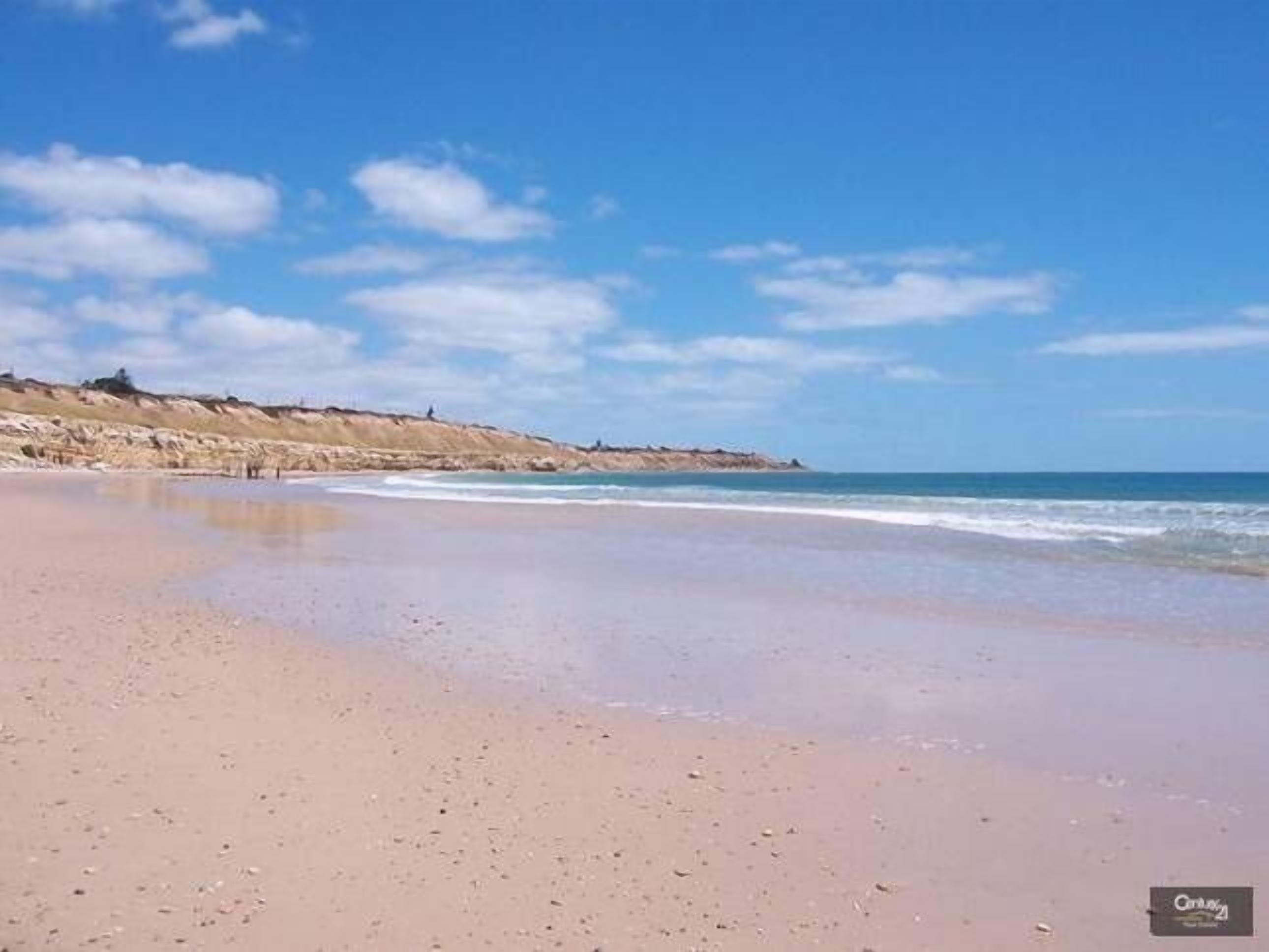 The Beach House Port Willunga — image 5