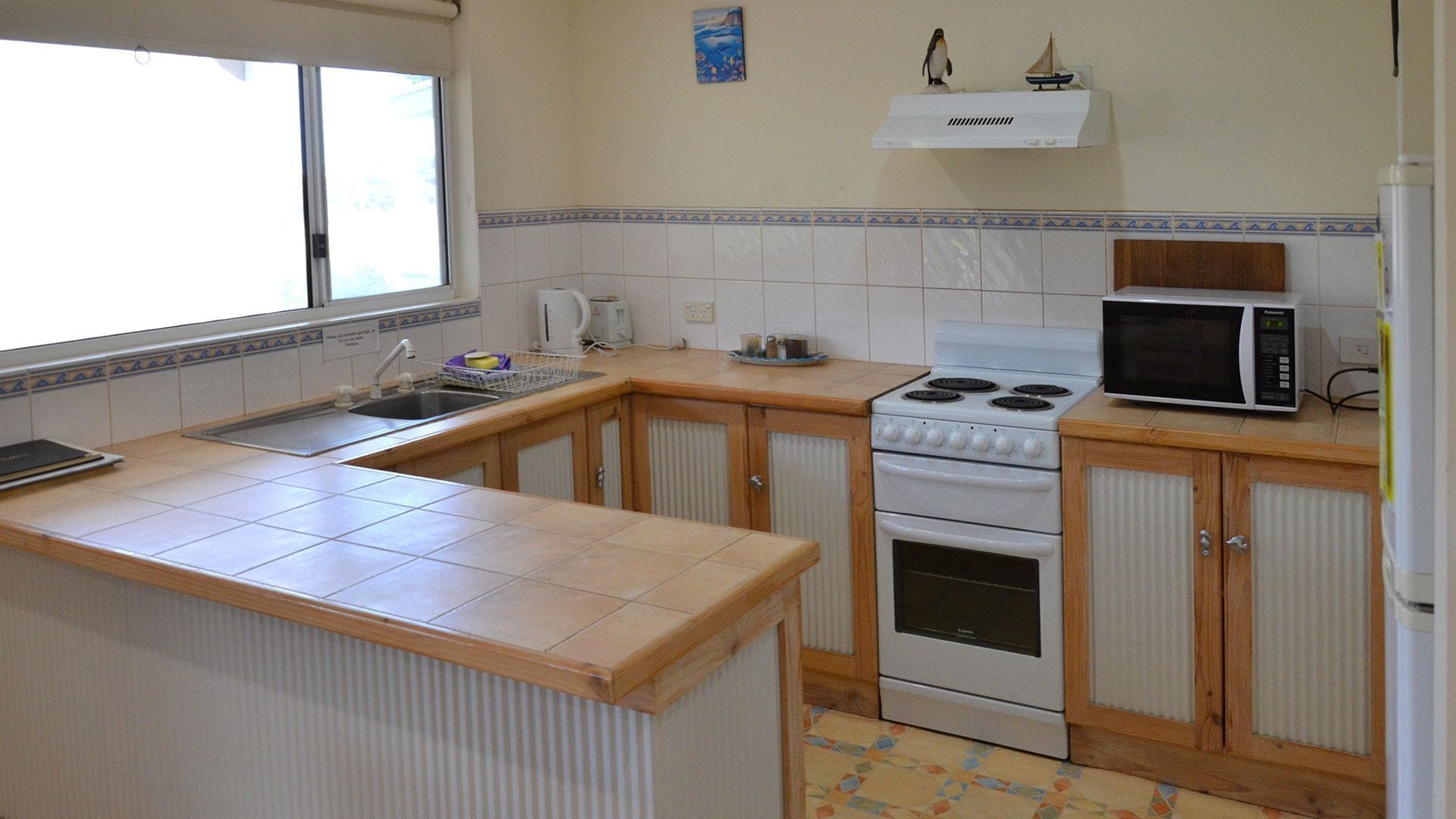 Your Marion Bay Getaway | Self-Contained Family Unit Near Innes National Park — image 8