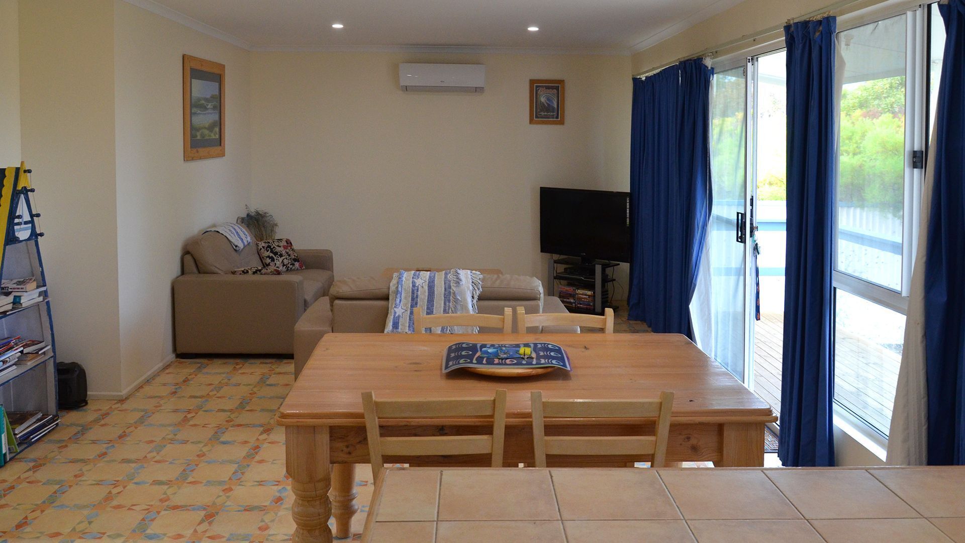 Your Marion Bay Getaway | Self-Contained Family Unit Near Innes National Park — image 9