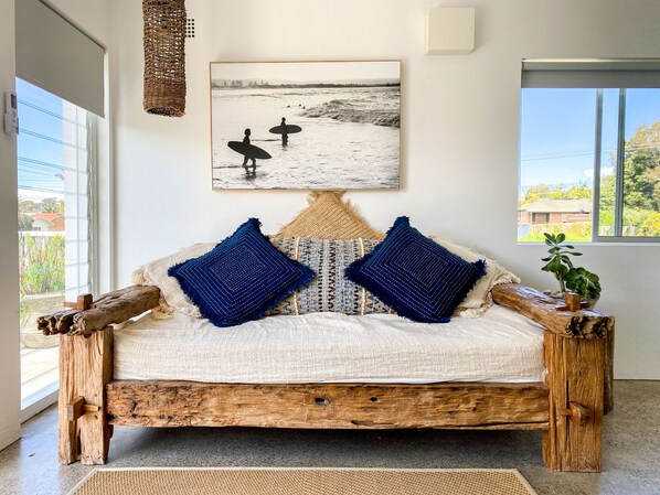 2 bedrooms, iron/ironing board, travel cot, WiFi