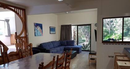 Lil's Place - Happy Valley - K'gari (Fraser Island)