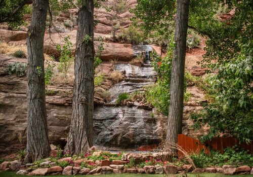 Rustic/Modern Suite 8 in Oak Creek Canyon - Close to Slide Rock State Park