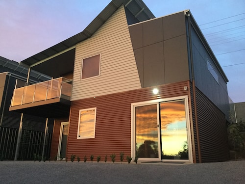 Architectural stunning townhouse
