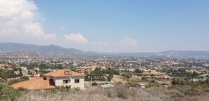 Exterior - First year advertising <br><br>Beautiful Villa with a Private Pool and Stunning Views (Limassol)