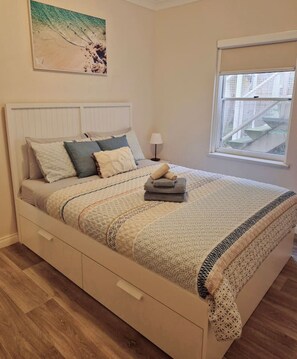 Desk, iron/ironing board, travel crib, WiFi