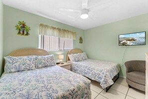 1 غرفة نوم ومكتب ومكواة/لوح كي وواي فاي مجانًا