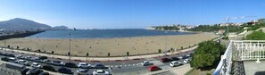 Una playa cerca