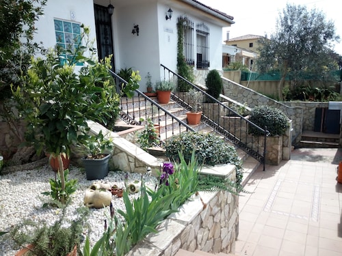 Nice house, comfortable, practical and wide