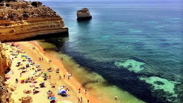 Beach nearby, beach towels