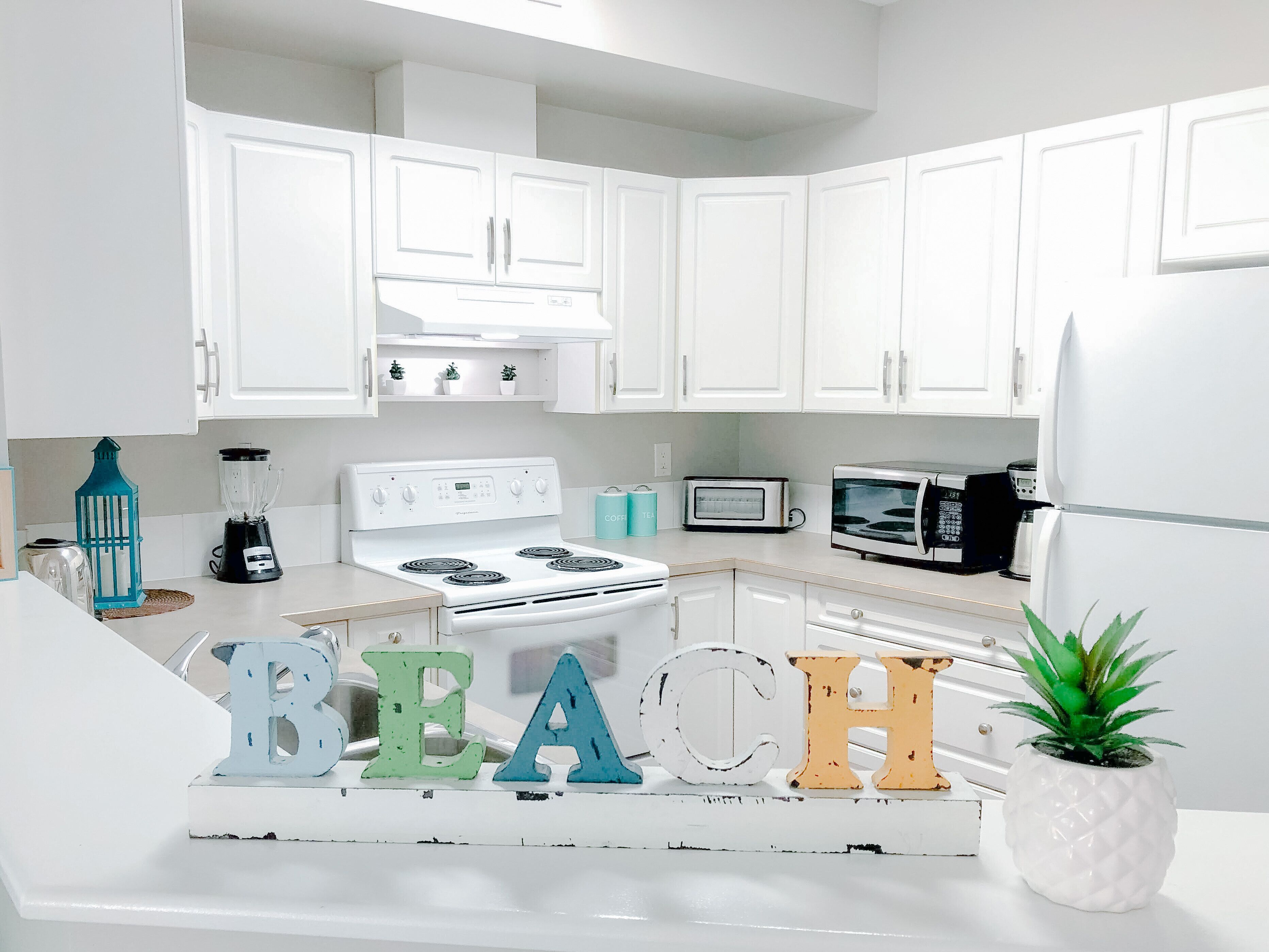 Top 10 Hotels With 2 Bedrooms In Kelowna, Canada Updated 2024 Trip101