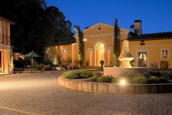 Villa Bacchus front view - Guest Cottage is on the left