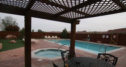 Super Rim Village Retreat, Pool, Whirlpool, ruhig