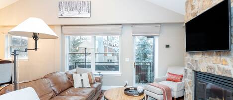 TV, fireplace, DVD player