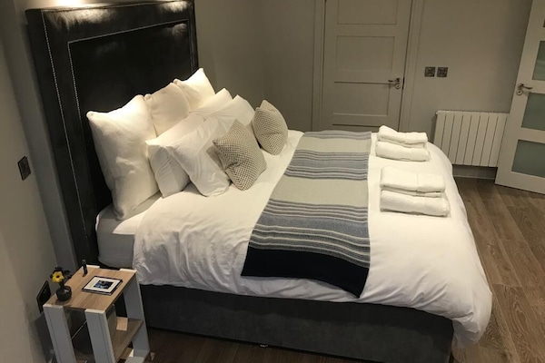 Bedroom View - King Size Bed