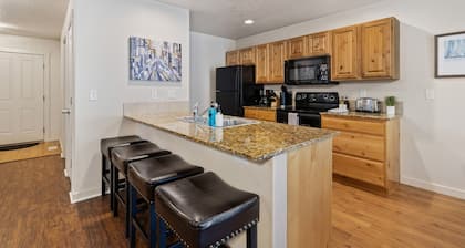 Charming Home | Fenced Yard | Quiet Street (98)
