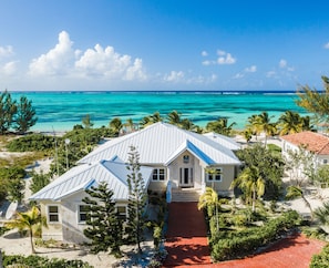 Exterior - Private Beachfront Luxury Estate pool with waterfall free concierge – Sleeps 16 (North Caicos)