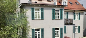 2-3 huoneen huoneisto "Am Nonnenhaus", vanhakaupunki lÀhellÀ yliopistoa jopa 2-6 hengelle