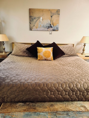 1 Schlafzimmer, Schreibtisch, Bügeleisen/Bügelbrett, kostenloses WLAN