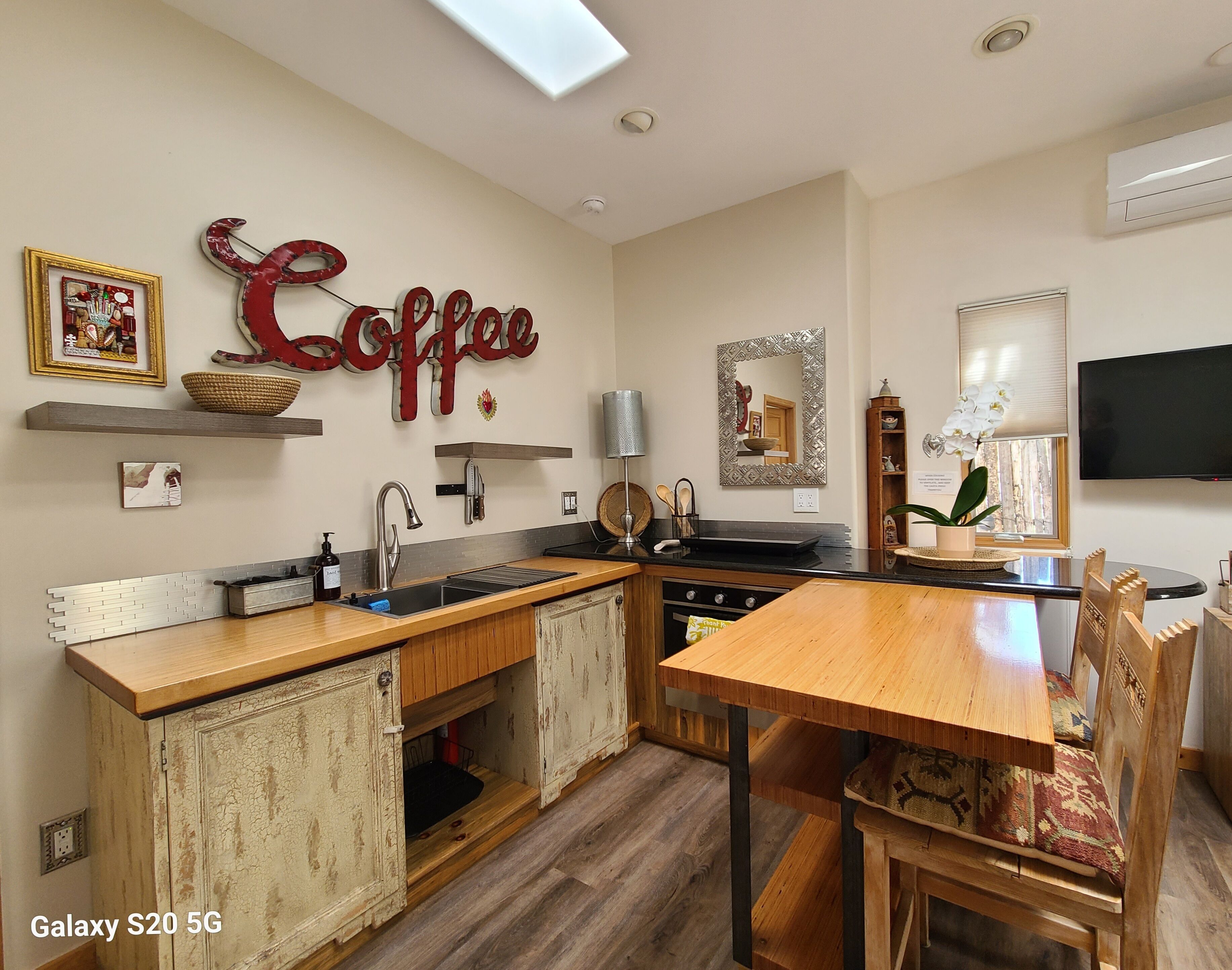 冰箱、微波炉、烤箱、炉灶