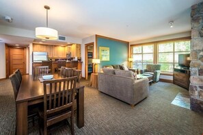 TV, fireplace, DVD player - Creekside Suite | Ski-in + Ski-out Access (Whistler)