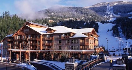 Suite de montaña en Whistler | Acceso directo a la pista + Acceso directo a la salida de esquí