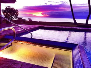 Outdoor pool, a heated pool - OCEANFRONT PARADISE Direct Private Sandy Beach! Sunsets Hale Mahina NO HOST FEE (Lahaina)