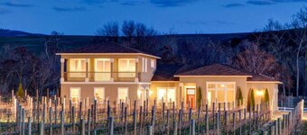 Vineyard View Estate · Vineyard View Estate