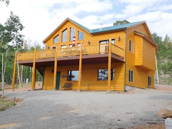 Image of Secluded mountain cabin in the woods